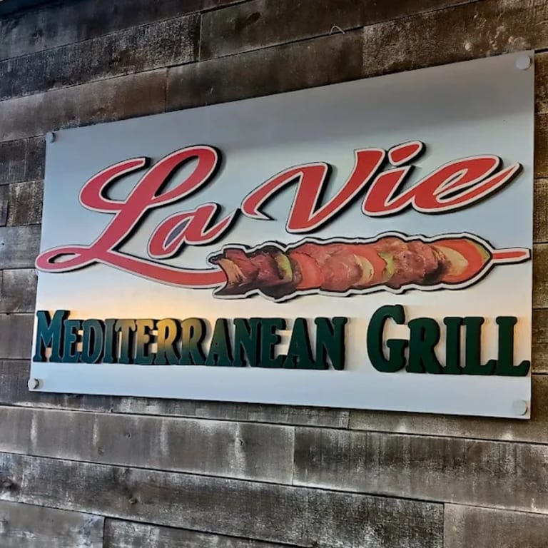 Welcome To LaVie Mediterranean Grill
